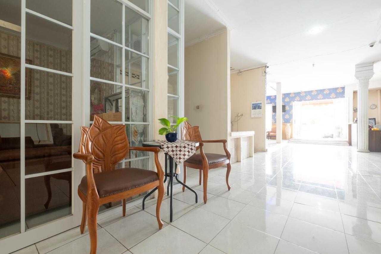 Spot On 2419 Rumah Nugraha Hotel Syariah Yogyakarta Extérieur photo
